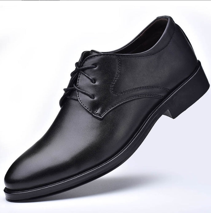 Black Shoes With Pointed Toe For Men